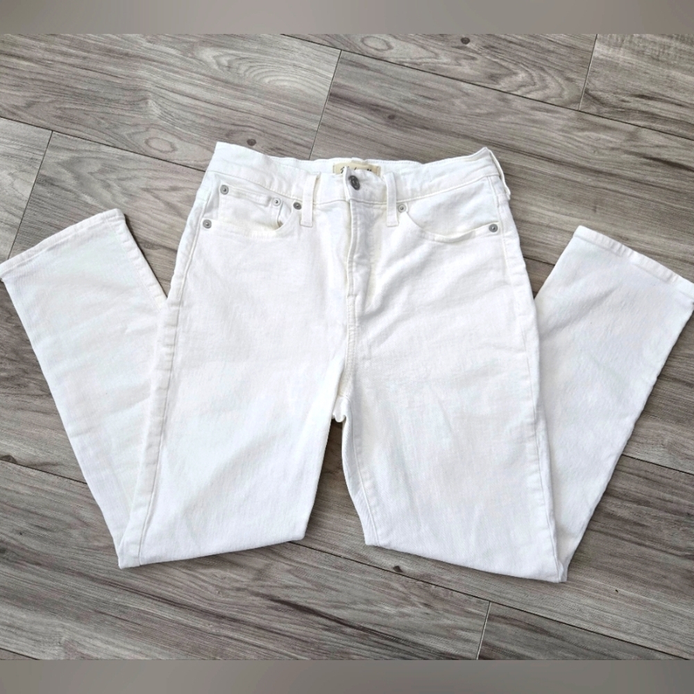 Madewell Women's Straight Leg Jeans in White-Size 26P